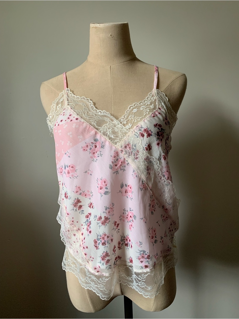 Francesca’s Natalie Lace Floral Tank Top Patchwork Baby Pink Pattern
